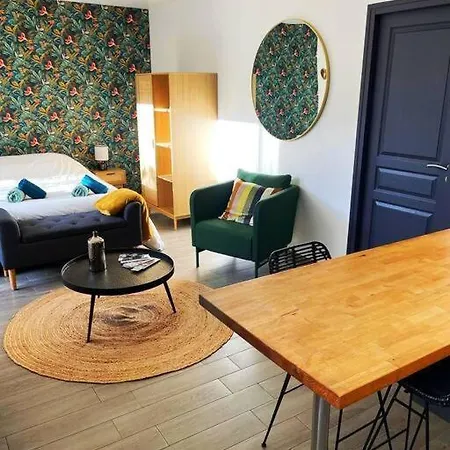 Daire Charmant Studio 25 Minutes De Paris Avec Parking