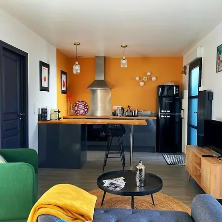 Charmant Studio 25 Minutes De Paris Avec Parking *